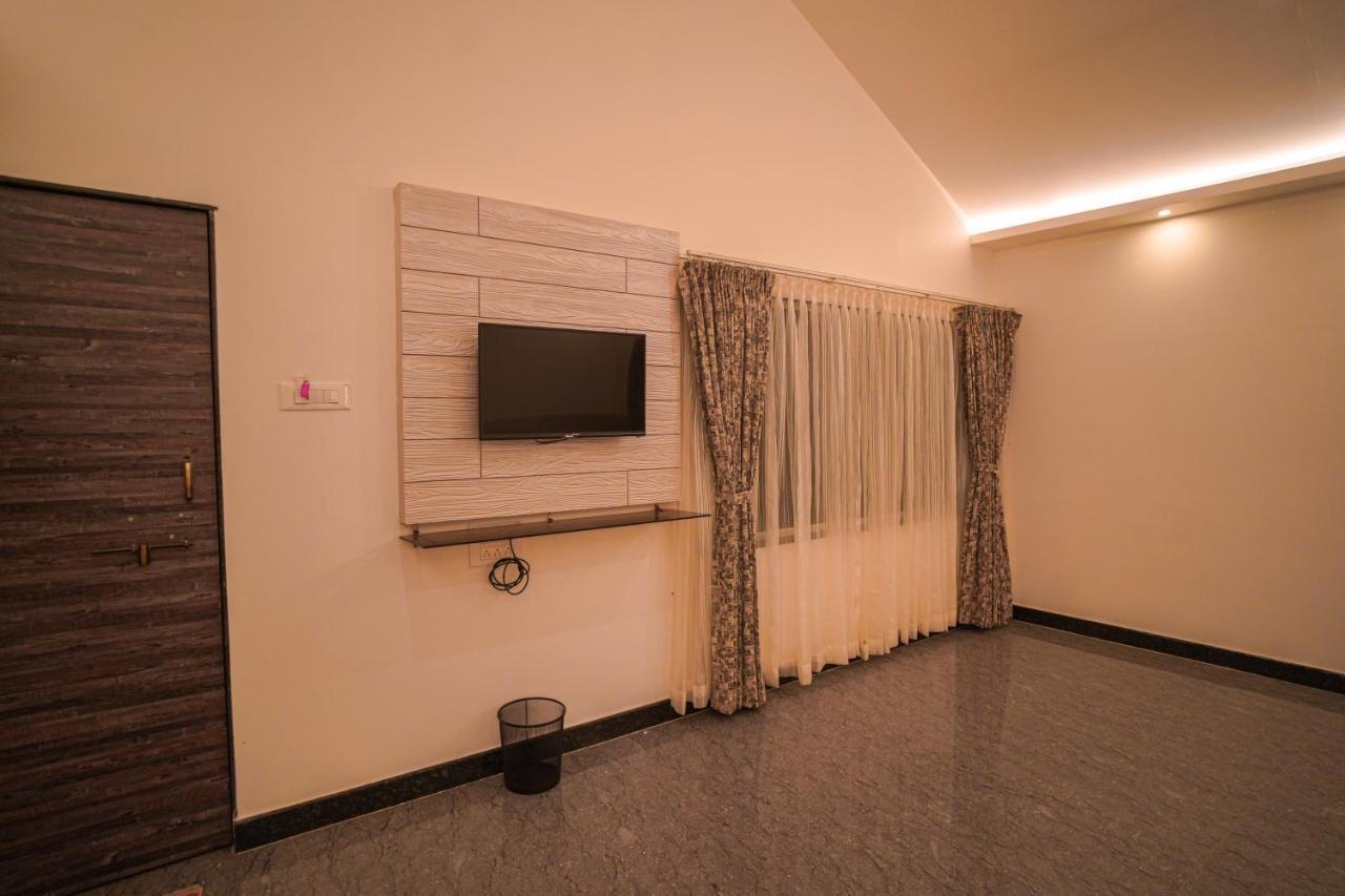 Kings Resort Dandeli Exteriör bild